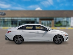 Hyundai Elantra SEL Sport IVT 2026