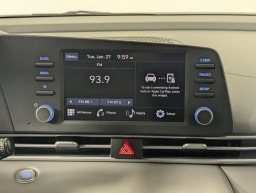 Hyundai Elantra SEL Sport IVT 2026