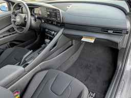 Hyundai Elantra SEL Sport IVT 2026
