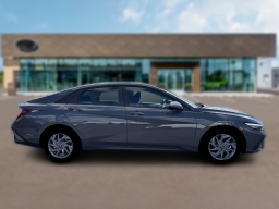 Hyundai Elantra Hybrid Blue Sedan 2026