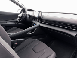 Hyundai Elantra Hybrid SEL Sport Sedan 2026