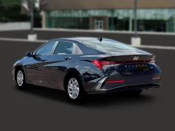 Hyundai Elantra Hybrid Blue Sedan 2026