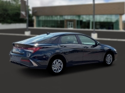 Hyundai Elantra Hybrid Blue Sedan 2026