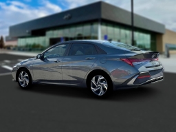 Hyundai Elantra Hybrid SEL Sport DCT 2025