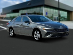Hyundai Elantra Hybrid SEL Sport DCT 2025