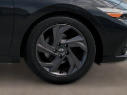 Hyundai Elantra Hybrid SEL Sport Sedan 2026