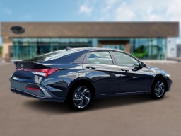 Hyundai Elantra Hybrid SEL Sport Sedan 2026
