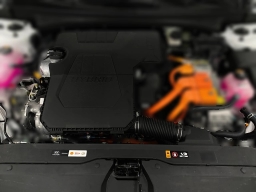 Hyundai Elantra Hybrid Limited Sedan 2026