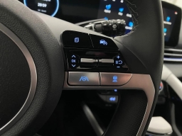 Hyundai Elantra Hybrid Limited Sedan 2026