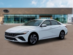 Hyundai Elantra Hybrid Limited Sedan 2026