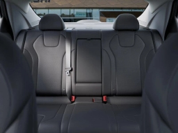 Hyundai Elantra Hybrid Limited Sedan 2026