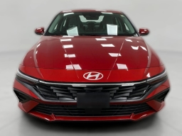 Hyundai Elantra Hybrid Limited Sedan 2026