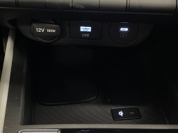 Hyundai Elantra Hybrid Limited Sedan 2026