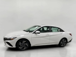 Hyundai Elantra Hybrid Limited Sedan 2026