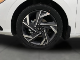 Hyundai Elantra Hybrid Limited Sedan 2026