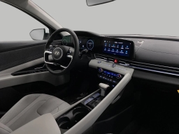 Hyundai Elantra Hybrid Limited Sedan 2026