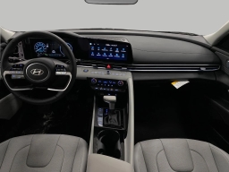 Hyundai Elantra Hybrid Limited Sedan 2026