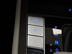 Hyundai Elantra Hybrid Limited Sedan 2026