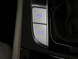 Hyundai Elantra Hybrid Limited Sedan 2026