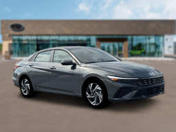 Hyundai Elantra Hybrid Limited Sedan 2026