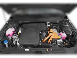 Hyundai Elantra Hybrid Limited Sedan 2026