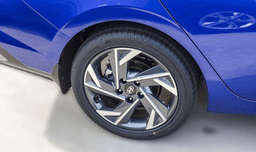 Hyundai Elantra Limited IVT 2026