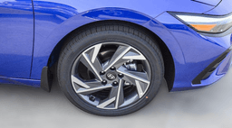 Hyundai Elantra Limited IVT 2026