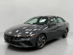 Hyundai Elantra Limited IVT 2026