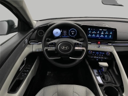 Hyundai Elantra Limited IVT 2026