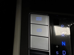 Hyundai Elantra Limited IVT 2026