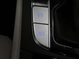 Hyundai Elantra Limited IVT 2026