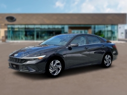 Hyundai Elantra Limited IVT 2026