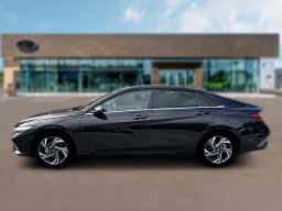 Hyundai Elantra Limited IVT 2026