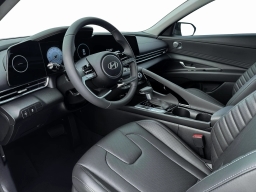 Hyundai Elantra Limited IVT 2026