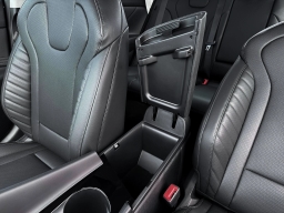 Hyundai Elantra Limited IVT 2026