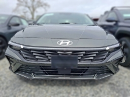 Hyundai Elantra Limited IVT 2026