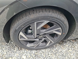 Hyundai Elantra Limited IVT 2026