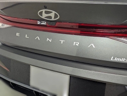 Hyundai Elantra Limited IVT 2026