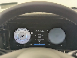 Hyundai Elantra Limited IVT 2026