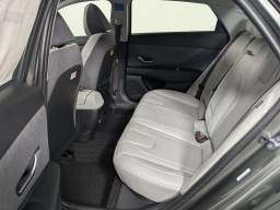 Hyundai Elantra Limited IVT 2026