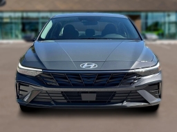 Hyundai Elantra Limited IVT 2026