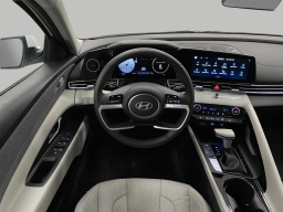 Hyundai Elantra Limited IVT 2026