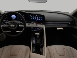 Hyundai Elantra Limited IVT 2026