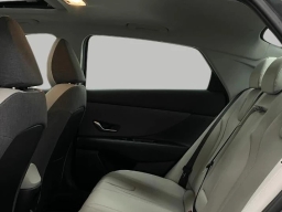 Hyundai Elantra Limited IVT 2026