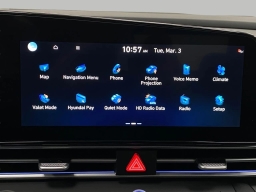 Hyundai Elantra Limited IVT 2026