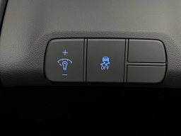 Hyundai Elantra Limited IVT 2026