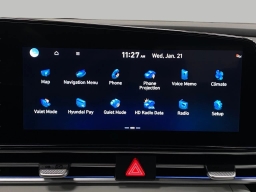 Hyundai Elantra Limited IVT 2026