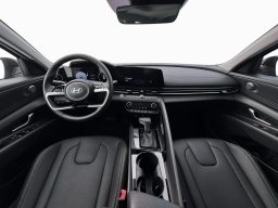 Hyundai Elantra Limited IVT 2026