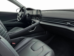 Hyundai Elantra Limited IVT 2026