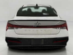 Hyundai Elantra SEL Sport Premium IVT 2026